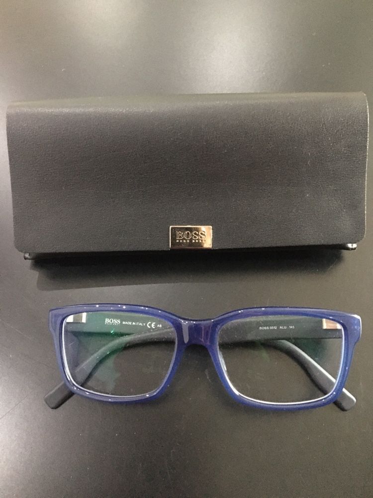 Armacao de oculos HUGO BOSS