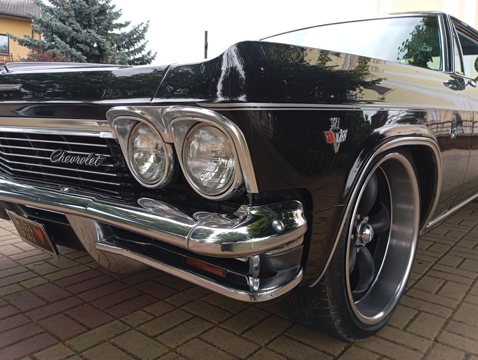 Chevrolet Impala Caprice 1965 Amerykański czarny klasyk auto na ślub