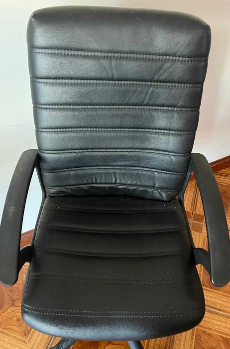 >Secretaria + Cadeira