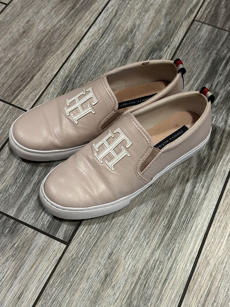 Сліпони tommy hilfiger оригінал