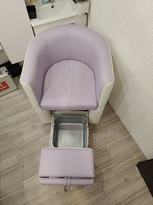 Fotel do pedicure stan bdb