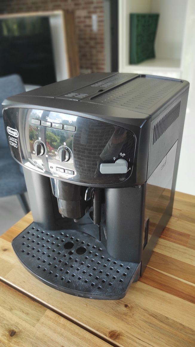 DeLonghi ESAM 2600 Caffe Corso ekspres do kawy