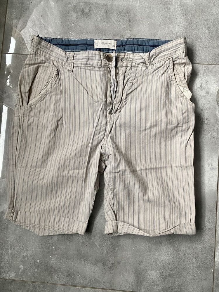 spodenki krótkie męskie pull & bear w kolorze kremowym