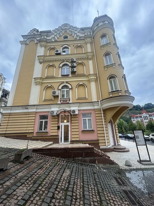 Без %Оренда комерційного приміщення з ремонтом Кожумʼяцька 20 Б Поділ