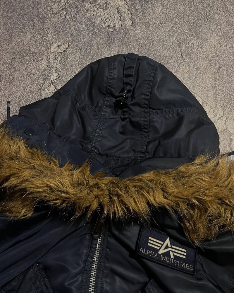 Бомбер Alpha Industries CWU-45 N2-B с капюшоном Alaska swag vintage
