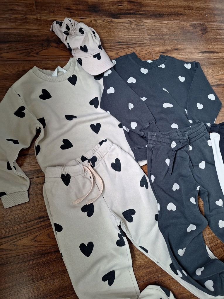 Zestaw dres h&m serduszka 110/116