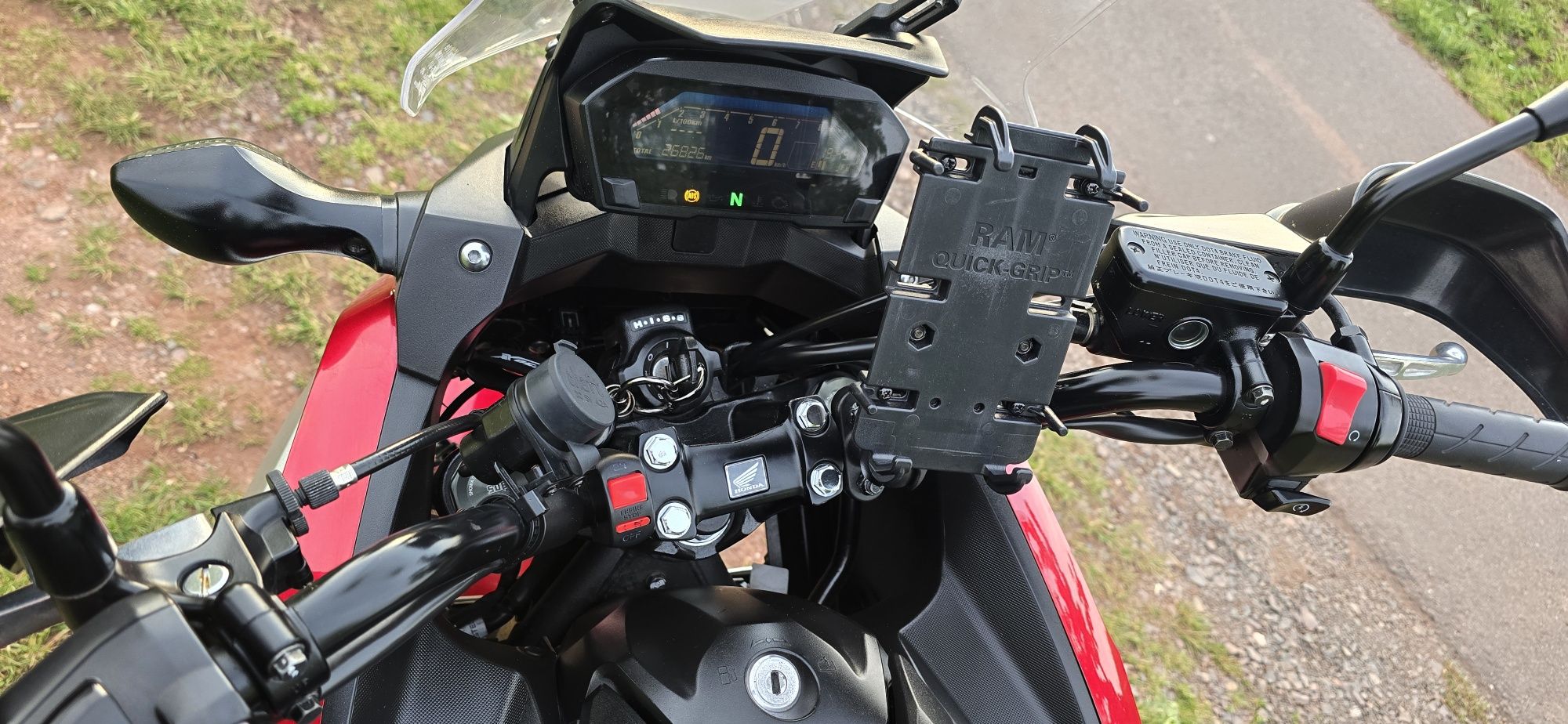Motocykl Honda NC750X Manual