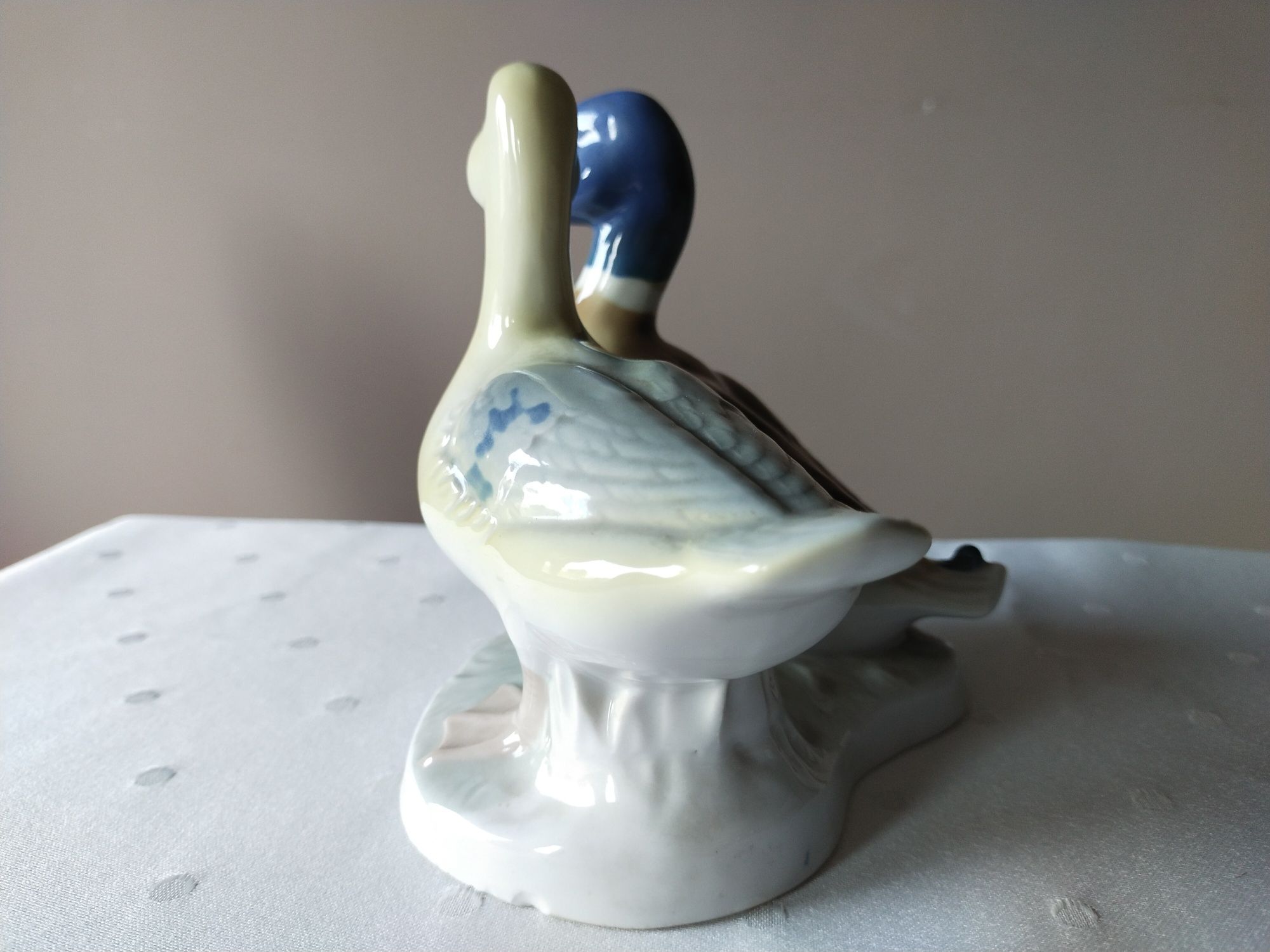 Porcelanowa figurka kaczek