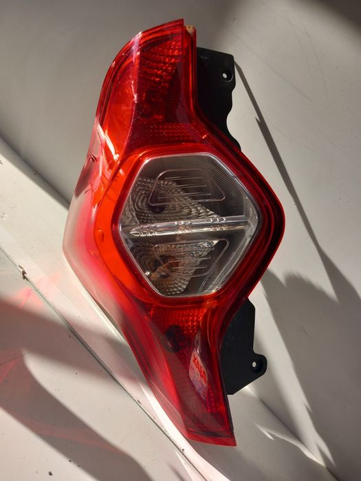 Farolim direito Dacia Lodgy Valeo