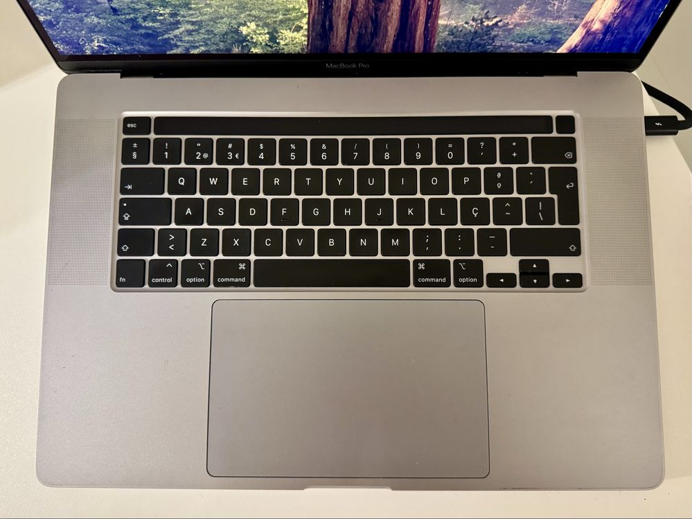 MacBook Pro i9, 64 GB Ram