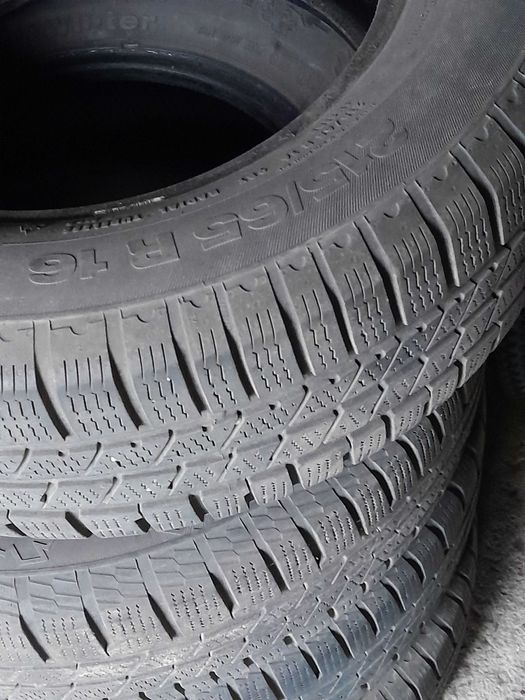 Opony zimowe 215/65/r16 4 szt Continental