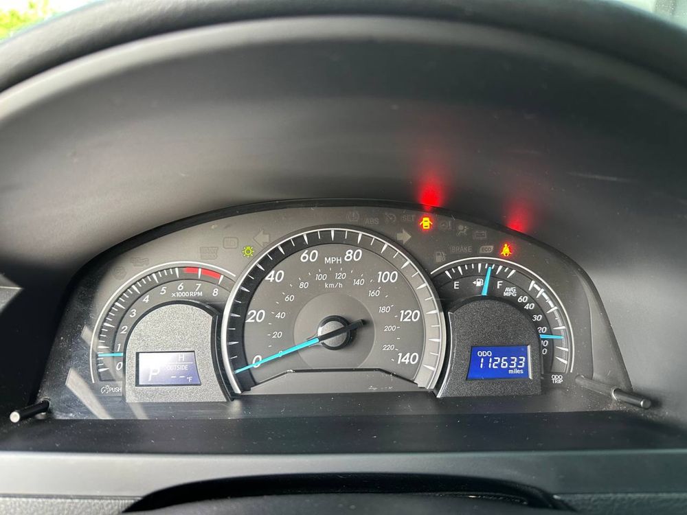 Toyota Camry 2014 газ/бензин