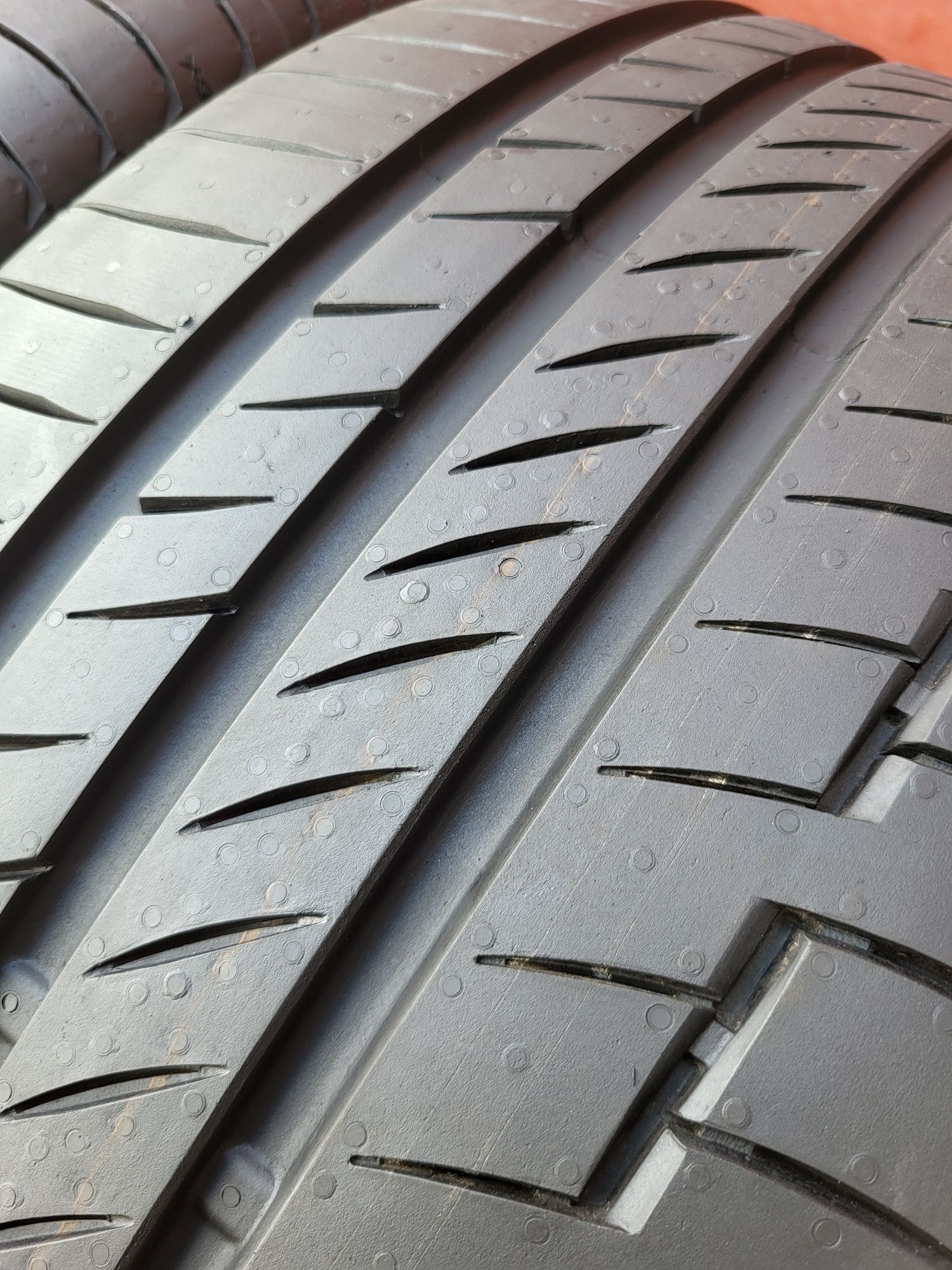 245/45/19 R19 Continental PremiumContact 6 4шт ціна за 1шт шини 7.5мм
