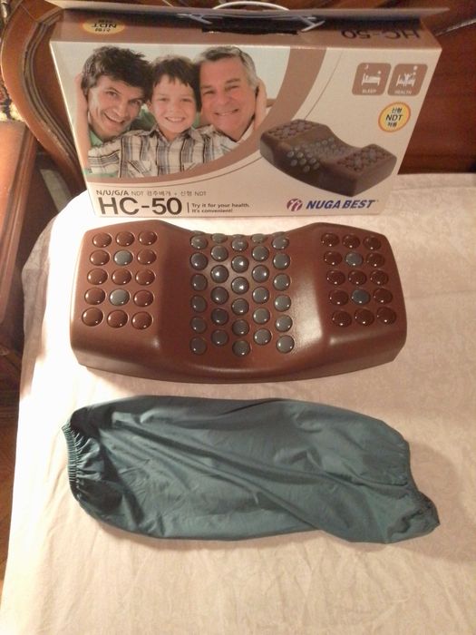 Турманієва подушка-масажер  Нуга Бест НС-50, нова.