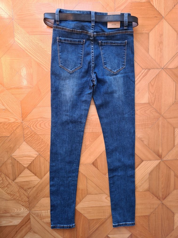 Spodnie jeansowe z przetarciami skinny M/38 Denim Life