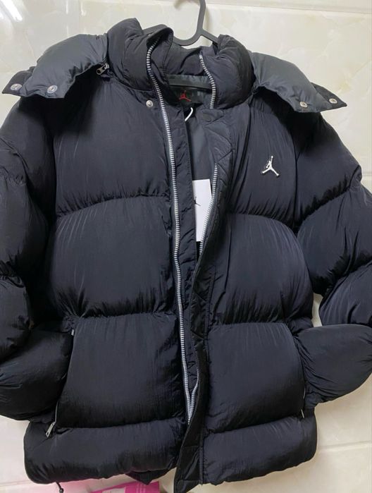 Оригінал Пуховик Jordan Essential Puffer Jacket black Джордан чорний