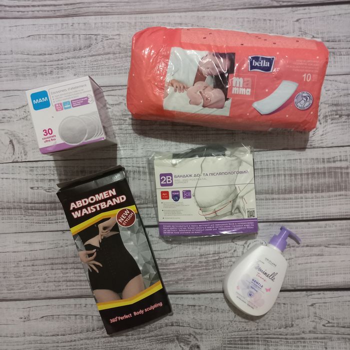 Лот товарів для вагітної