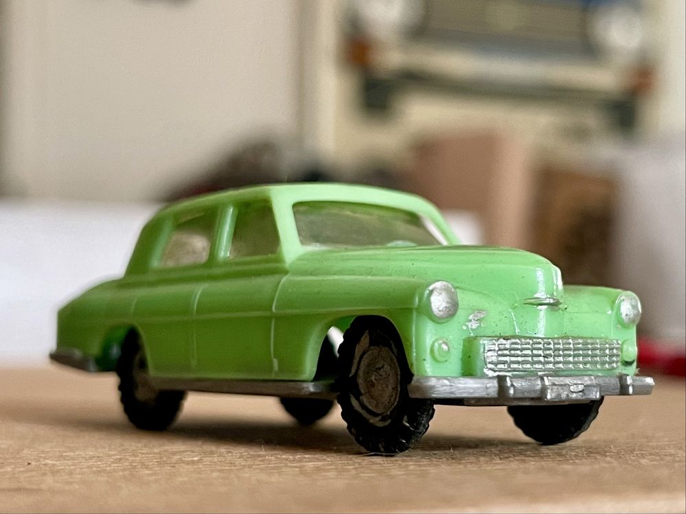 Fso Warszawa 223 model ZP Ruch
