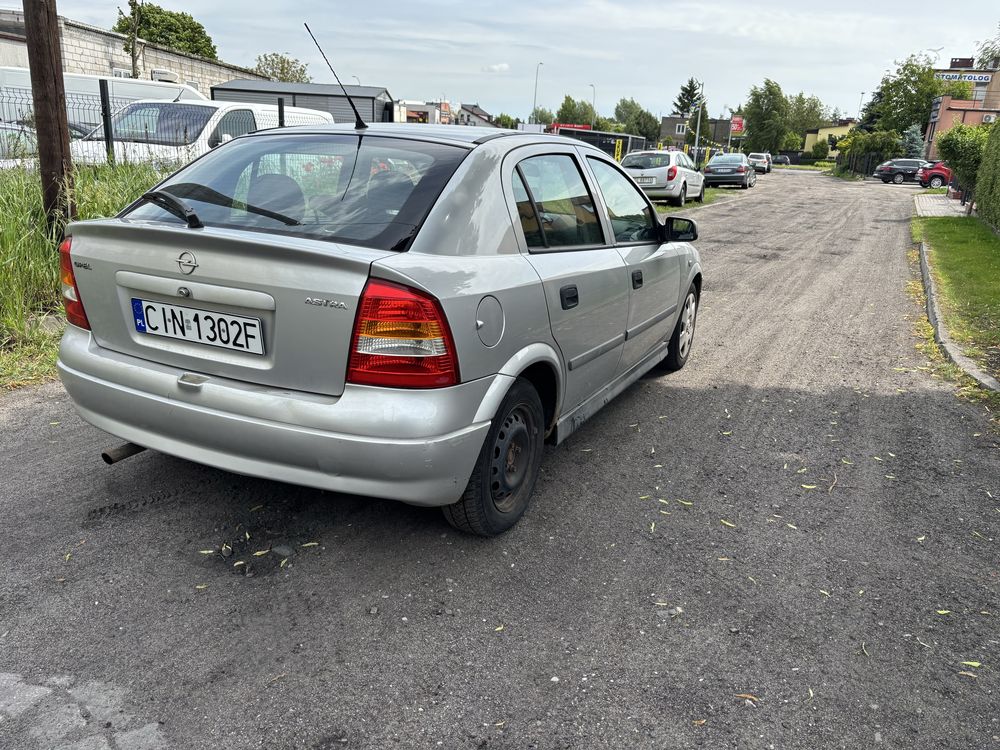 Opel astra 1.6 2000r