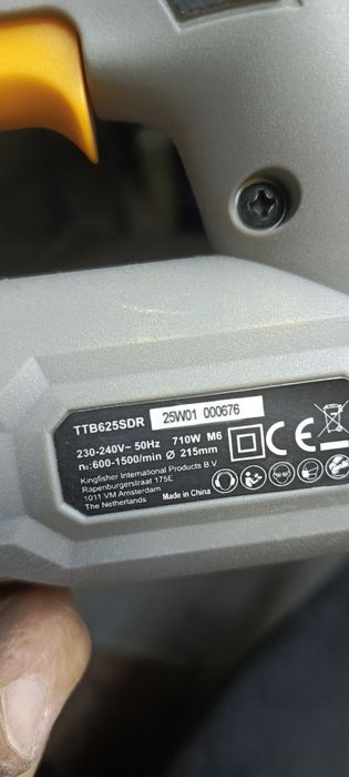 Żyrafa- szlifierka do gipsu titan ttb625sdr