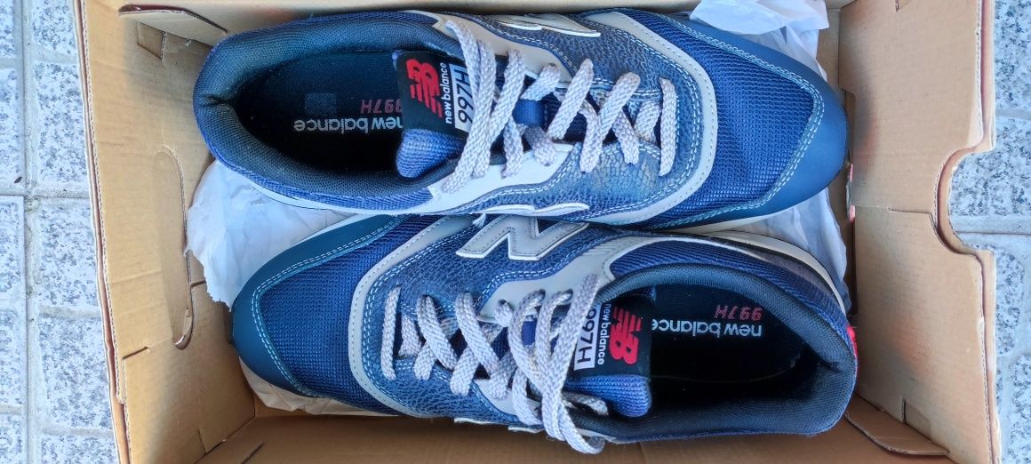 OFERTA Sapatilhas New Balance 997H T-43