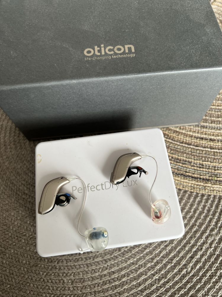 Aparat słuchowy Oticon – para do dwóch uszu