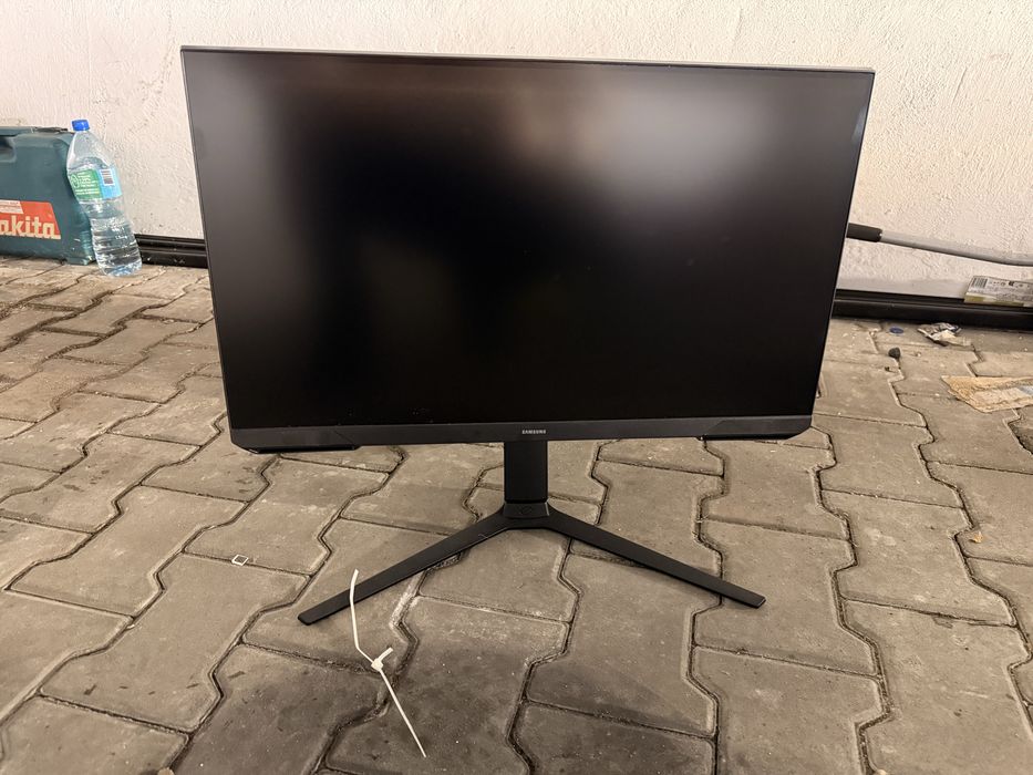 Monitor samsung 24” G3 odyssey 120hz
