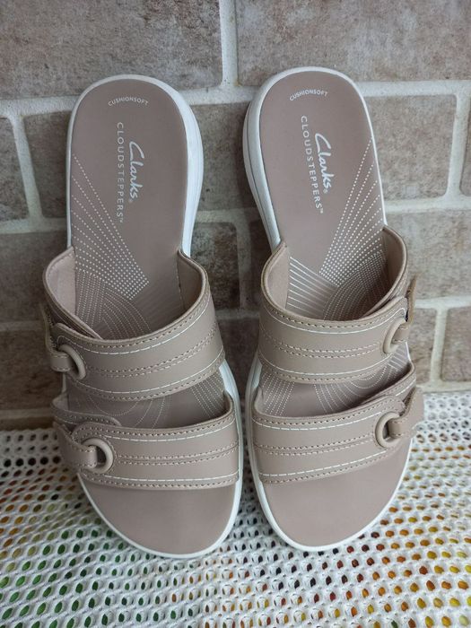 Шлепки Clarks 38р