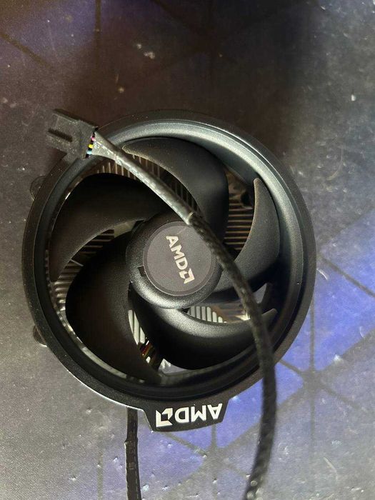 Кулер для процесора AMD АМ4 Wraith Stealth