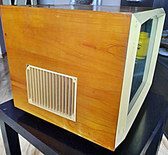 Telewizor kineskopowy-  Aladyn 2 model C7932 lata 60 te