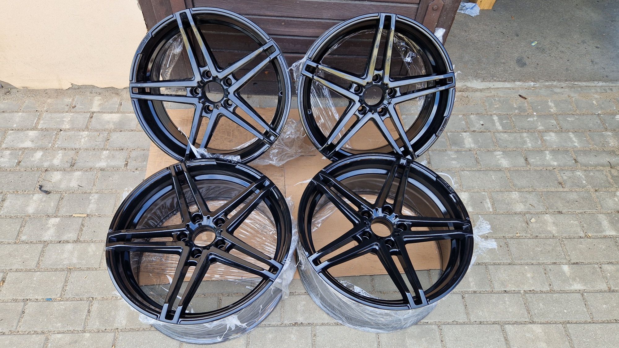 Felgi MOTEC 19 cali 5x120 BMW E90 E92 E46 E36 E60