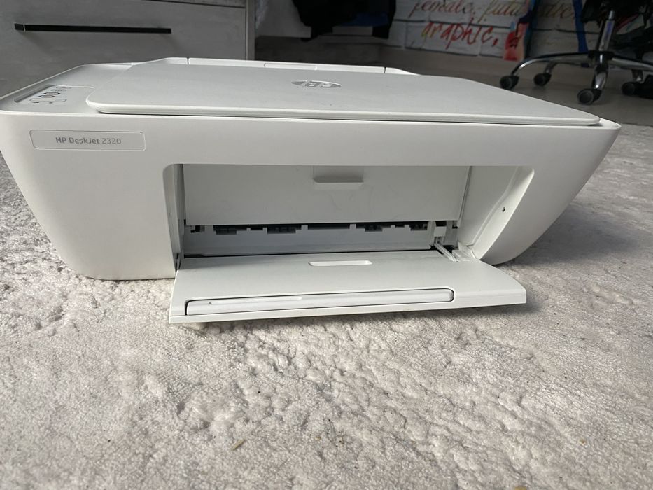 Струменевий HP DeskJet 2320