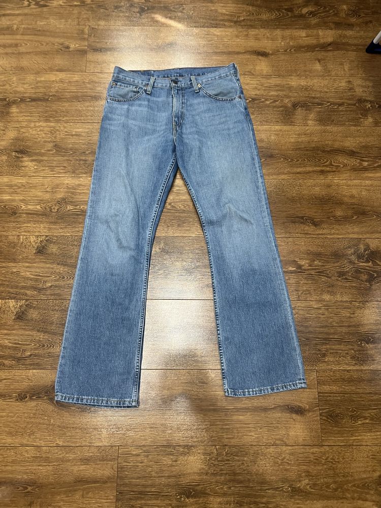 джинси levis в ідеальному стані