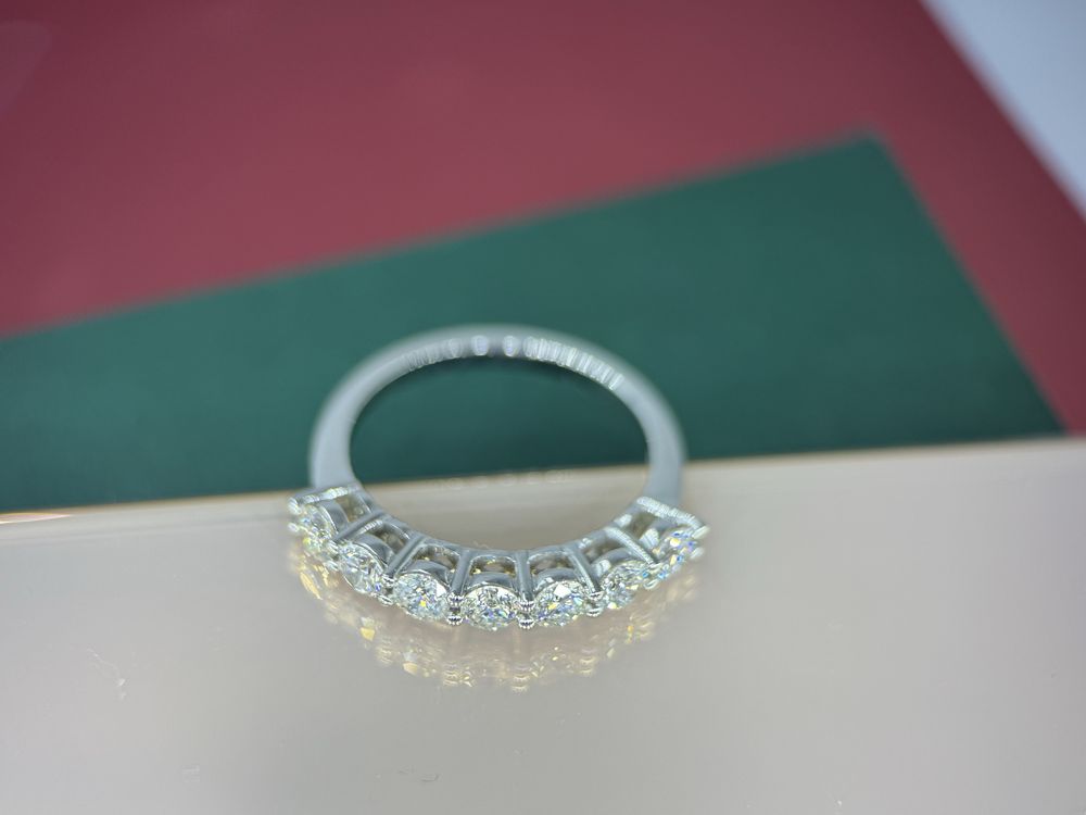 Каблучка з діамантами 0.80ct доріжка кольцо бриллианты золото