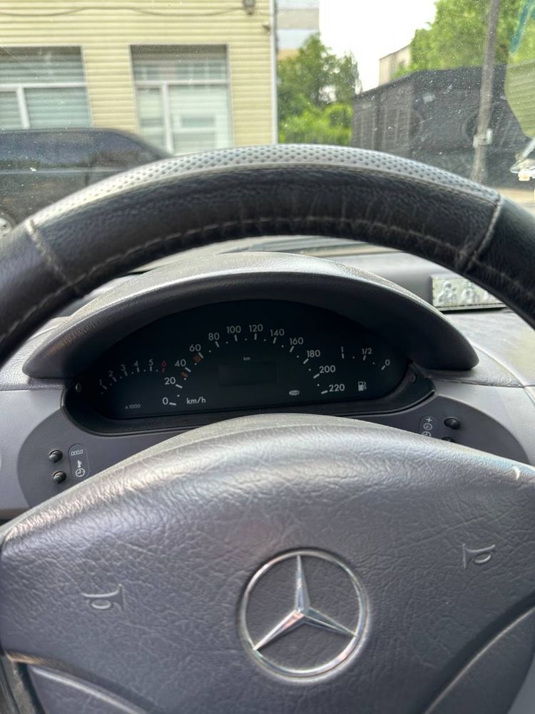 Mersedes - Benz A140