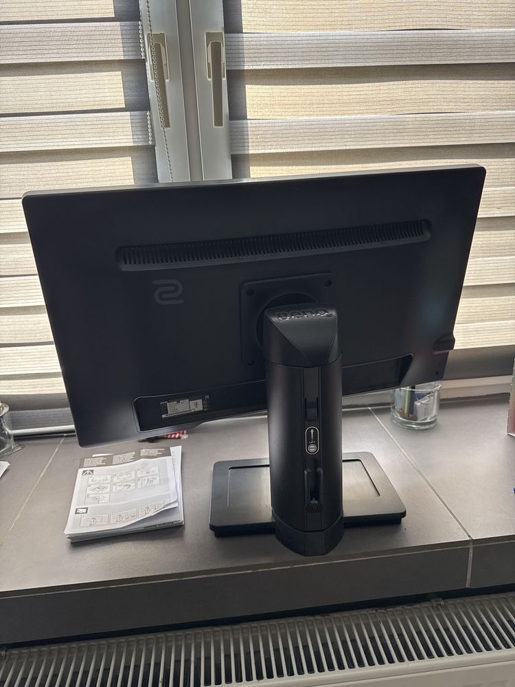 Monitor Benq Zowie XL2411