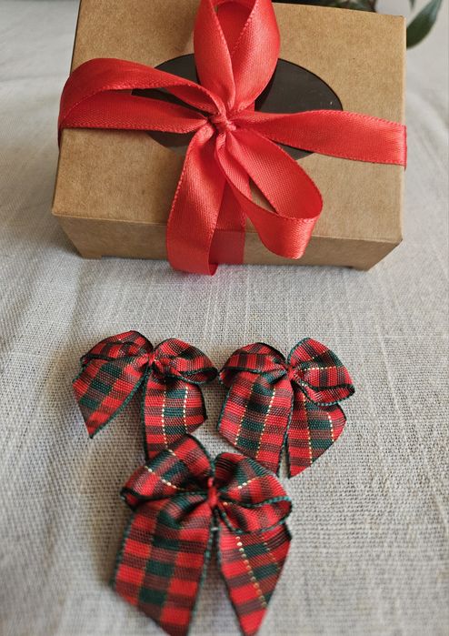 3 szt spinki dla psów pieska święta boże narodzenie akcesoria Ubranko