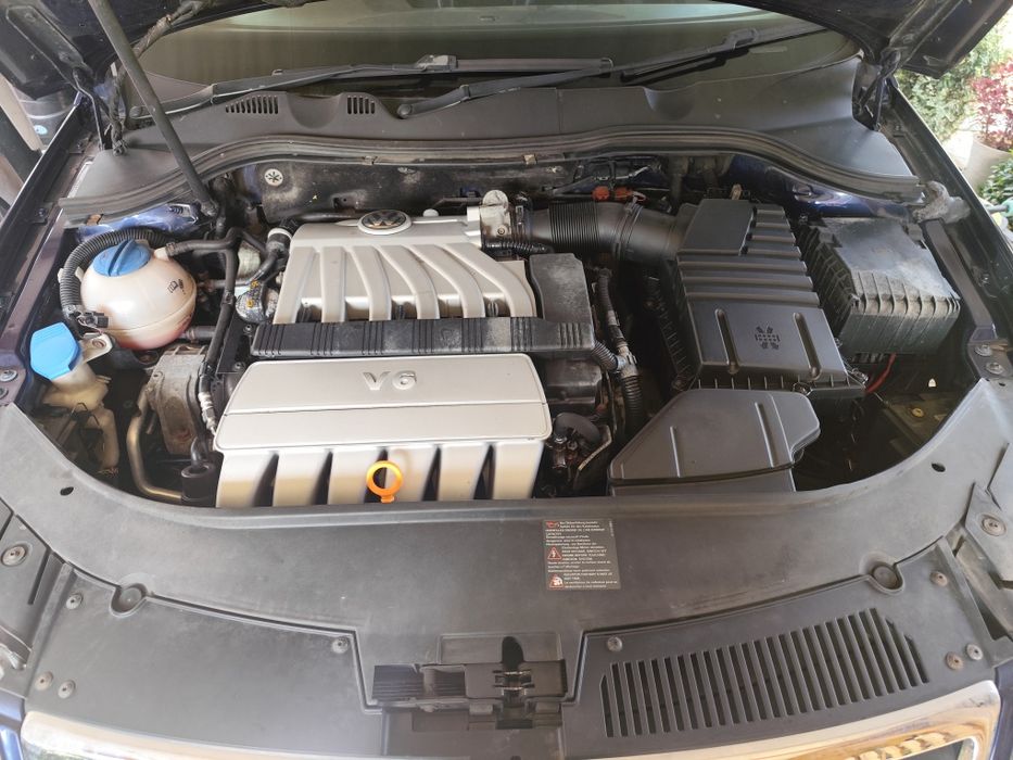 VW passat b6 4x4 w całości na części 3.2 VR6 axz