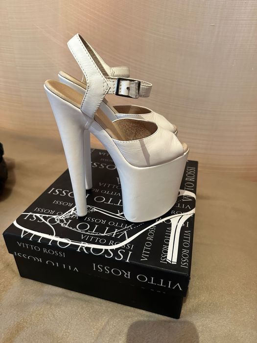 Продам босоніжки для pole dance