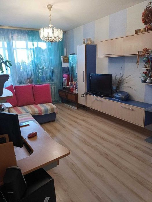 Продається 3-кімнатна квартира по вул. Героїв Дніпра