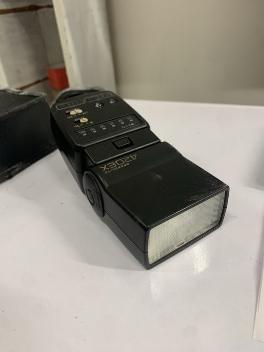 Flash Canon Speedlite 420EX + bolsa