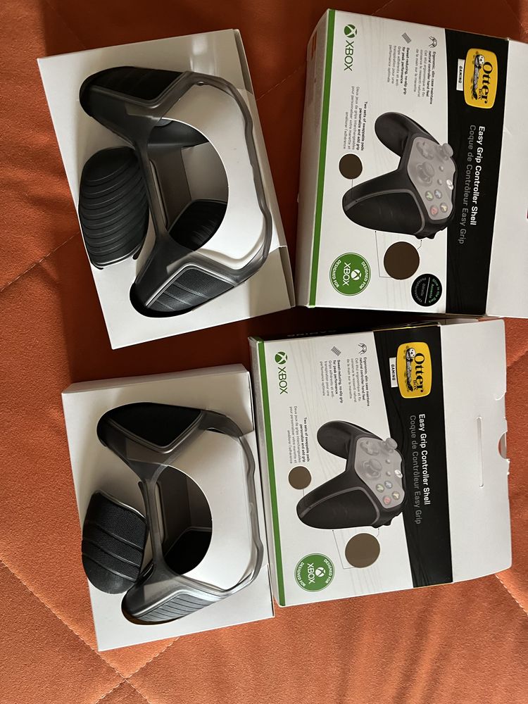 2x twarde etui Otterbox do kontrolera XBOX One, czarne, po 2 komplety