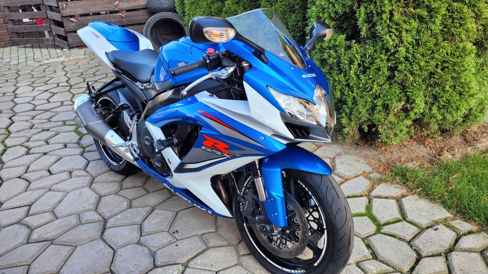 Suzuki GSXR 750 z Niemiec SUPER STAN tylko 32tyś.km Extra dodatki