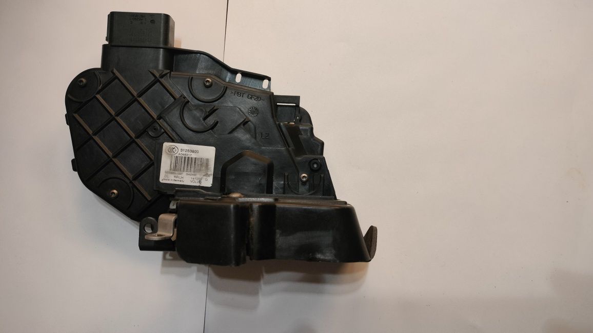 Sprzedam zamek do Volvo S80