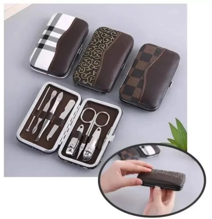 Zestaw do manicure i pedicure do paznokci higieniczny