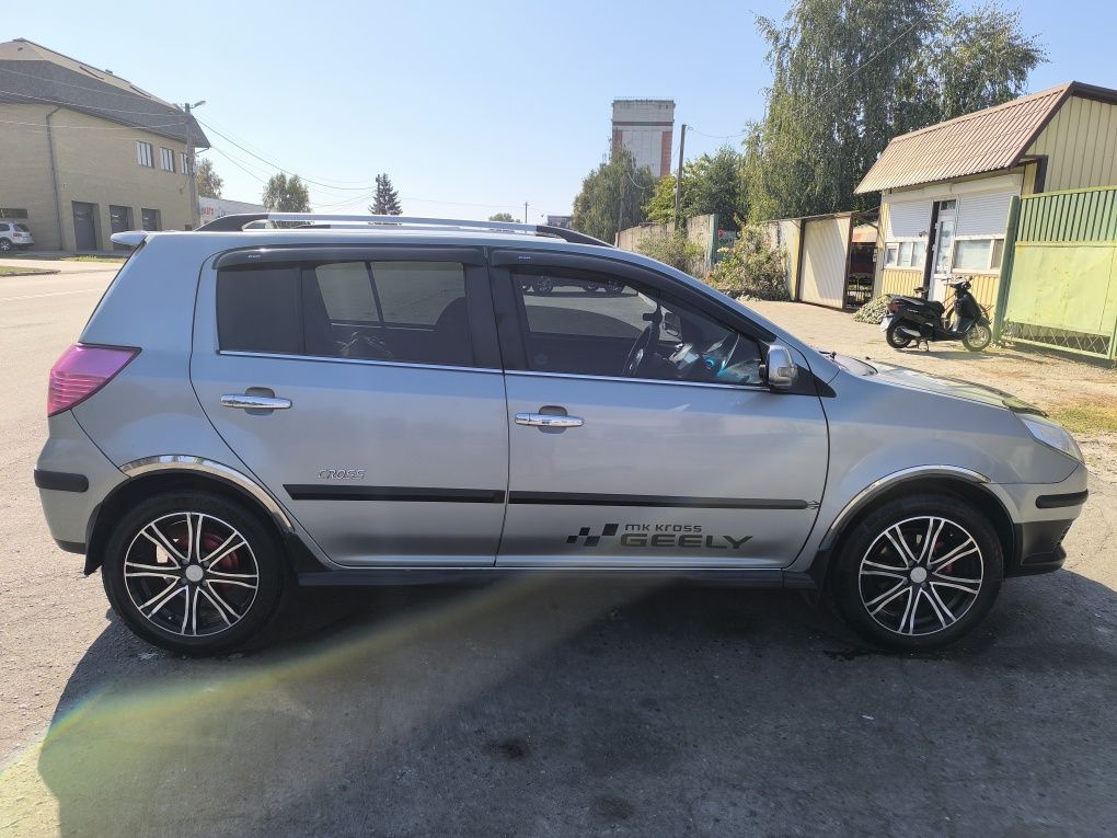 Продам Geely mk croos