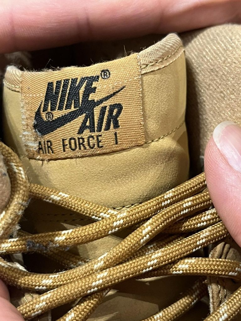 Air Force 1 Mid beżowe