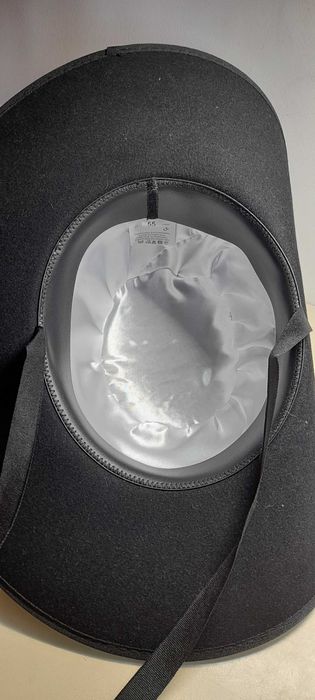 Chapéu de traje académico da ESSG curso de Enfermagem