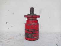 Silnik hydrauliczny jazdy YANMAR V3
