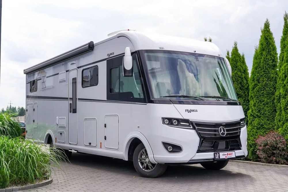 Frankia Platin I8400 QD  190KM | Automat | Kamery 360stop | Pneumatyczne Podpory HPC | FV23%